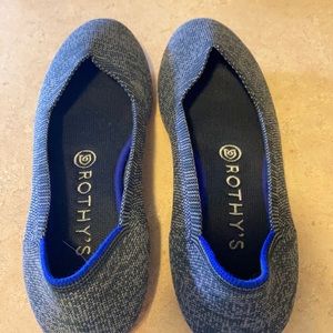 Denim colored Rothy’s
